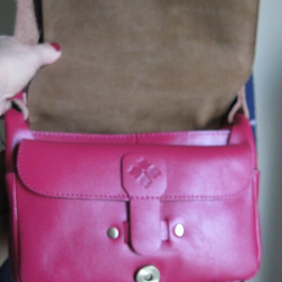 Patricia Nash Amerina Guitar Strap w/Flora studs Leather Cross-body NWT Fuchsia - Picture 11 of 16